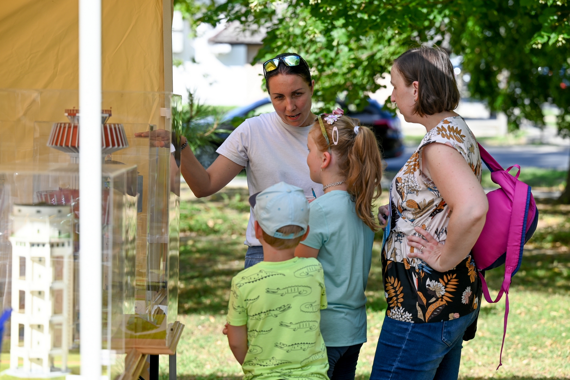 Víztoronymakett-bemutató