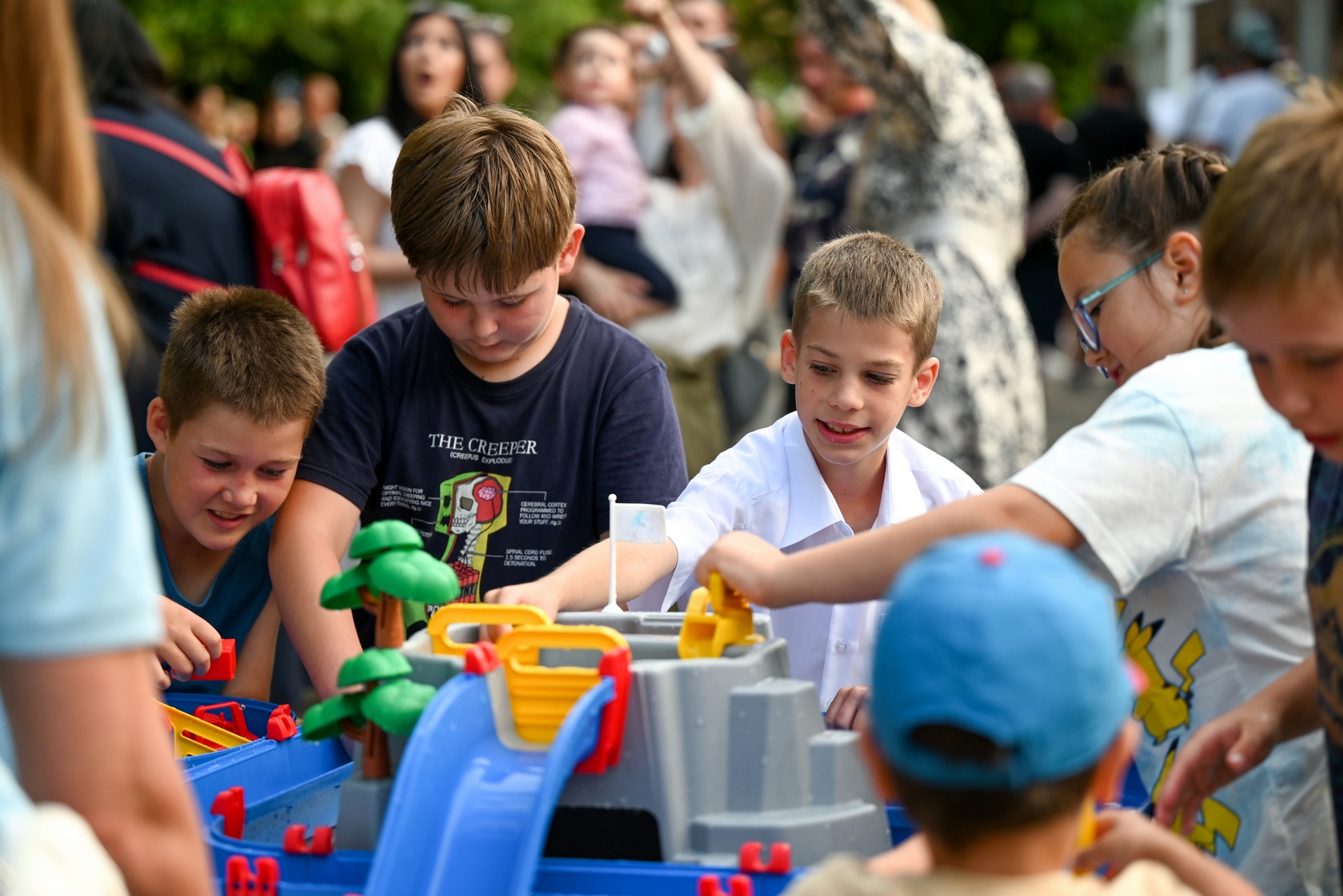 Népszerű a vizes játék