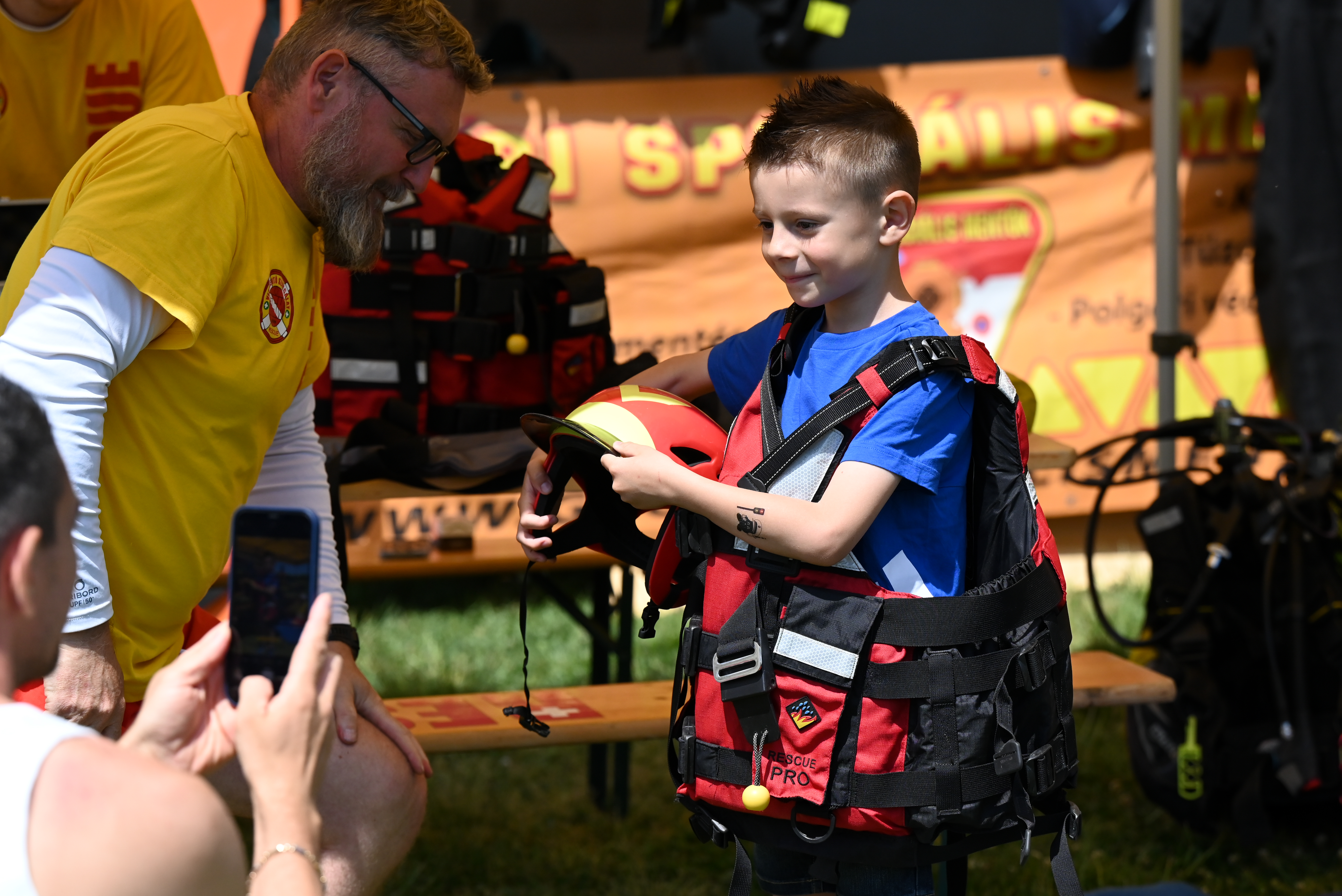 Speciális mentők standja